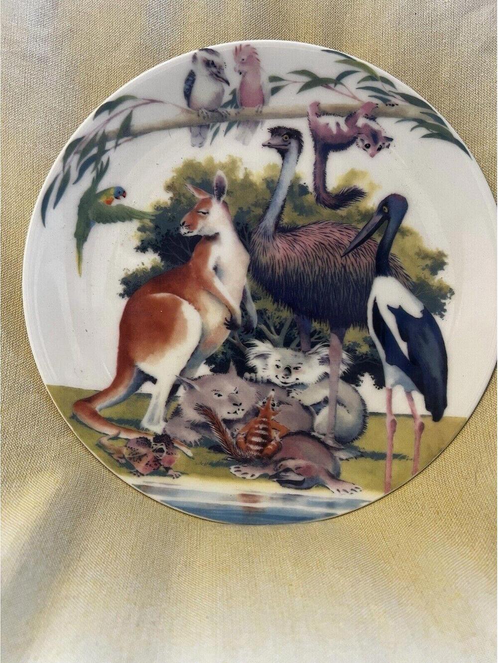 Australian Fine Porcelain 8” Plate, Illustrated by John Mcintosh, By A Billabong